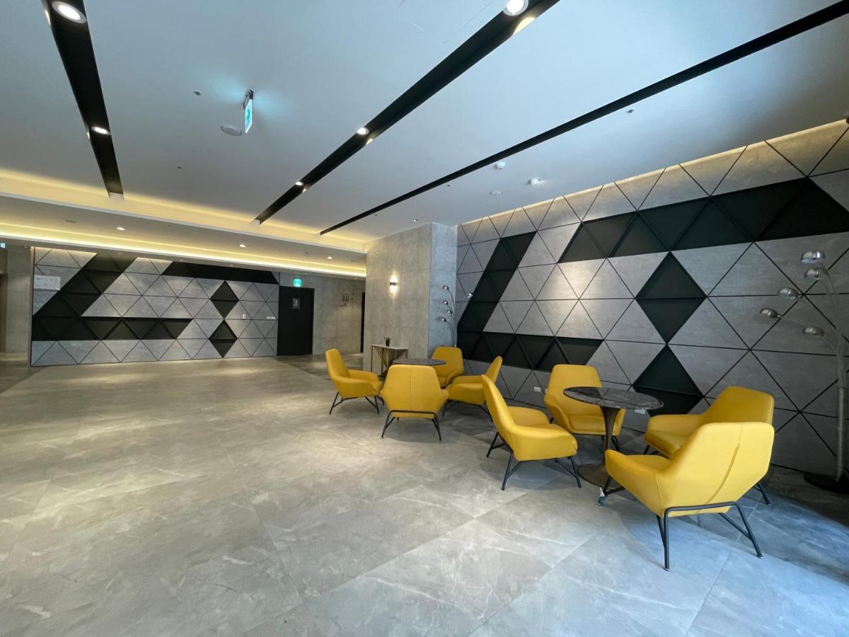 Fullon Poshtel - Kaohsiung Hotell Eksteriør bilde