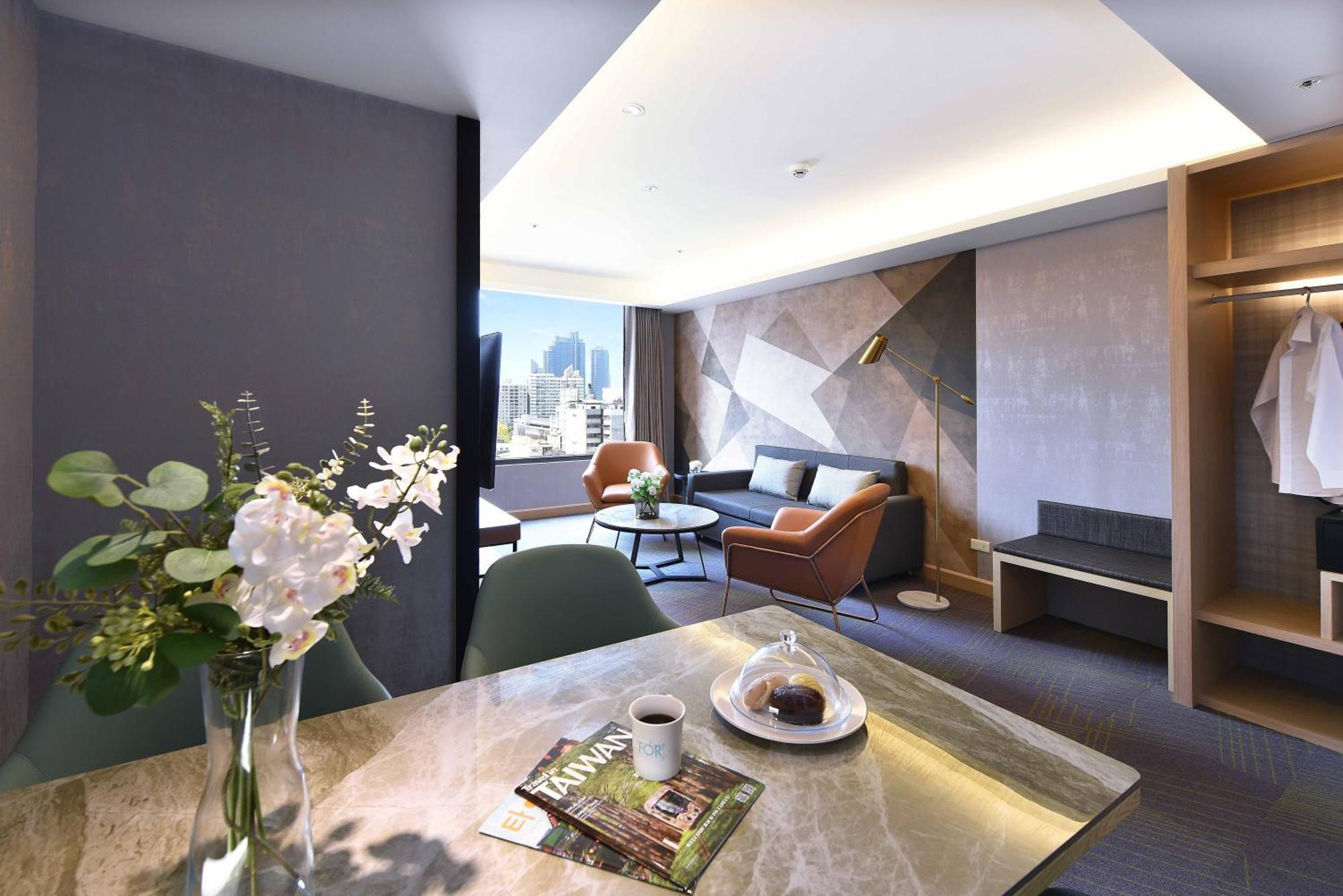 Fullon Poshtel - Kaohsiung Hotell Eksteriør bilde